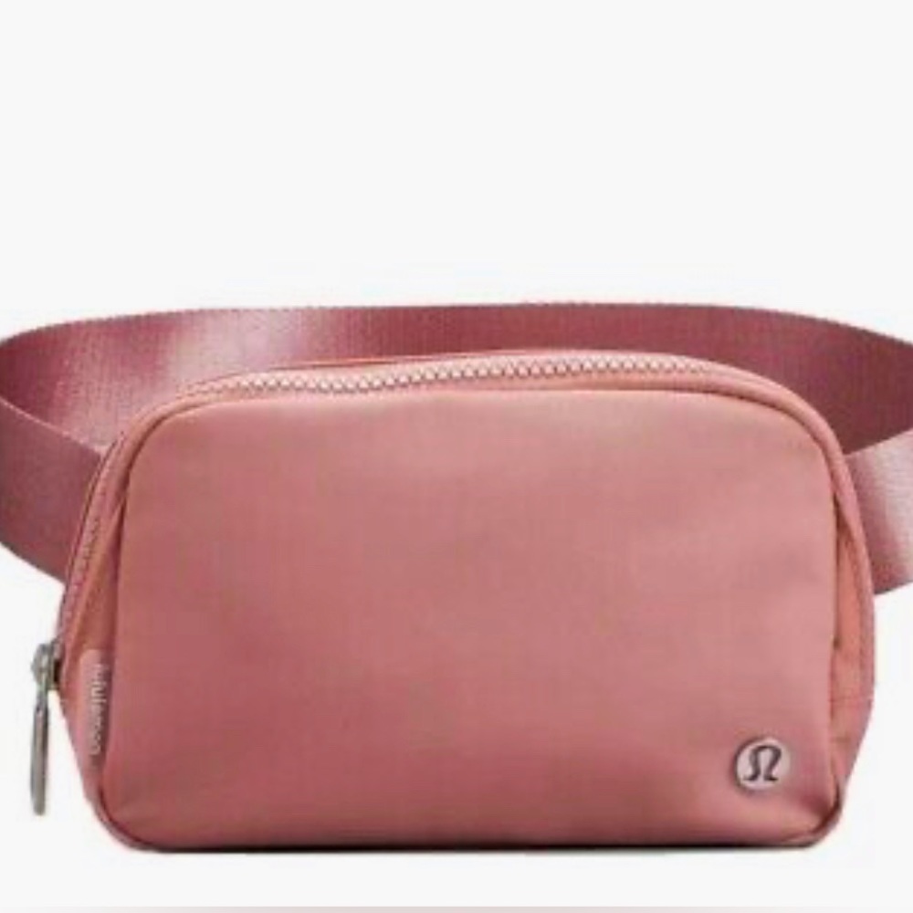 NWOT Lululemon Pink Belt Bag